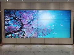 液晶拼接屏在數(shù)字廣告牌中的實際應(yīng)用案例有哪些？